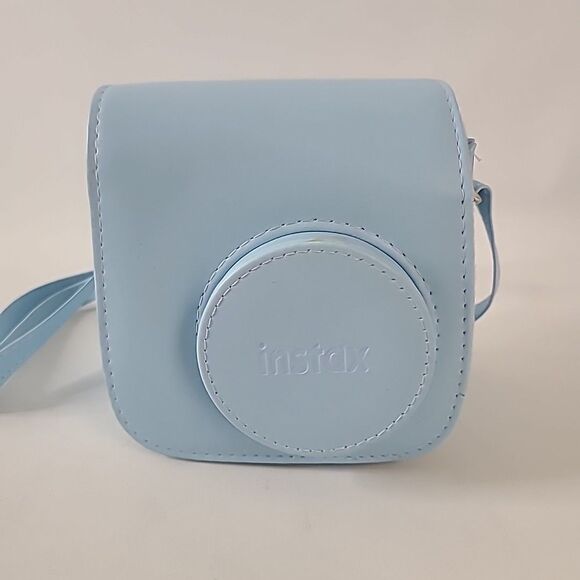 Fujifilm Instax Mini 7S Instant Camera Light Blue with Case, Film